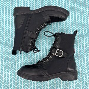 Levi's NWOT Black Leather and Textile Lace Up Military Style Ankle Boot, 5